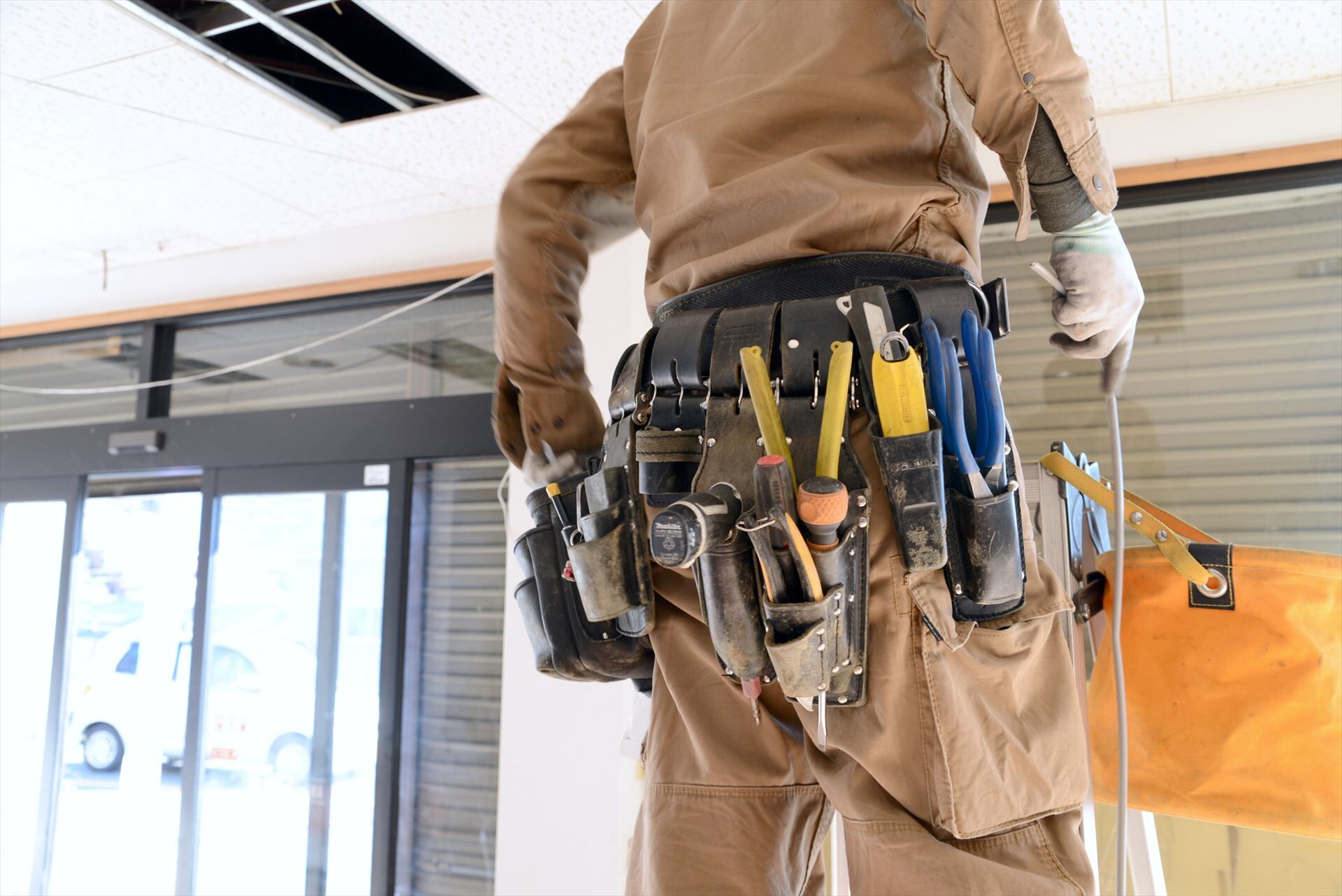 電気職人の腰袋